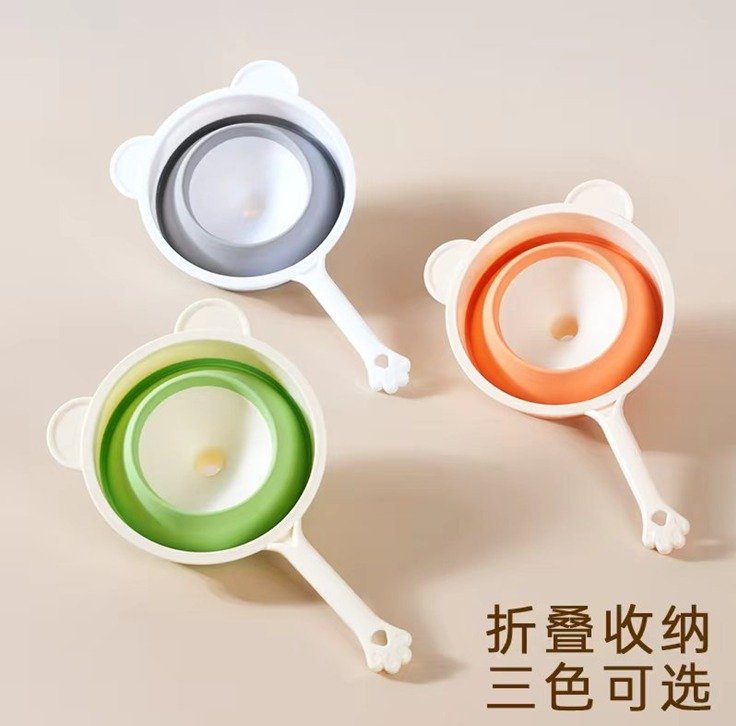 Bear Shape Silicone Funnel